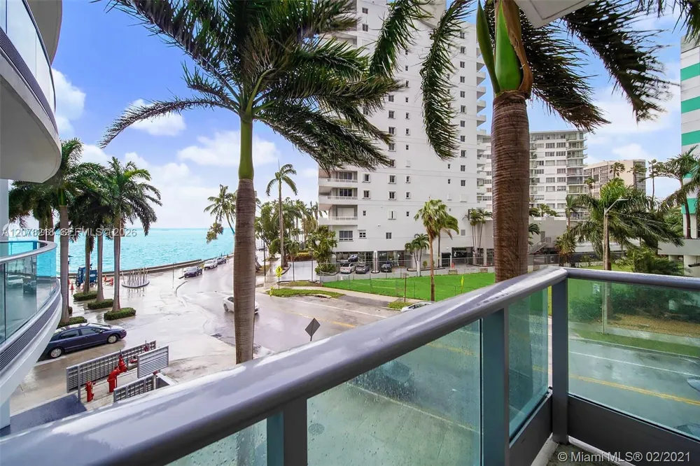 1331 Brickell Bay Dr #208 Miami, FL 33131