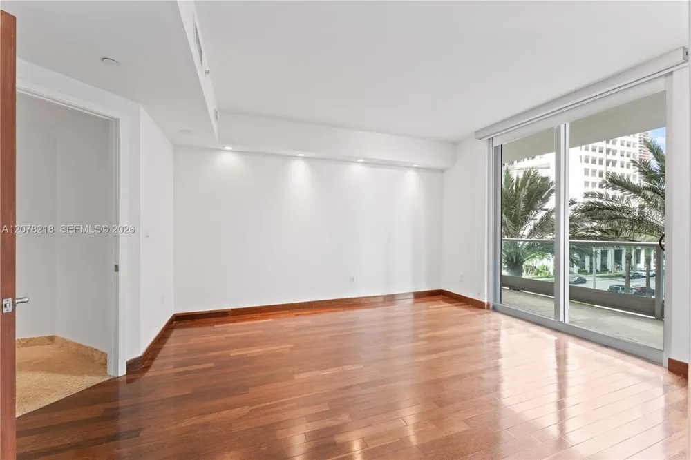 1331 Brickell Bay Dr #208 Miami, FL 33131