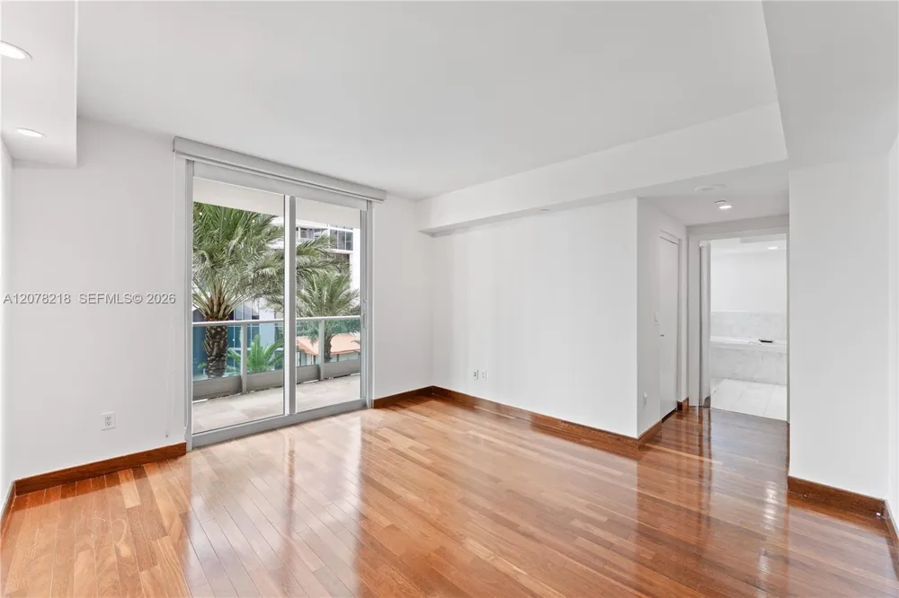 1331 Brickell Bay Dr #208 Miami, FL 33131