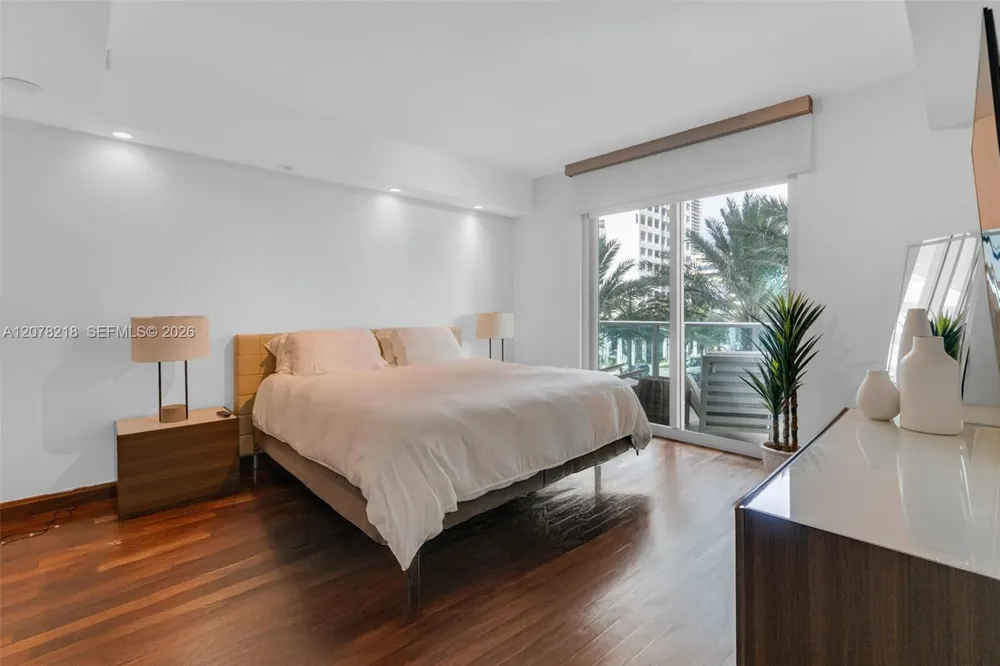 1331 Brickell Bay Dr #208 Miami, FL 33131