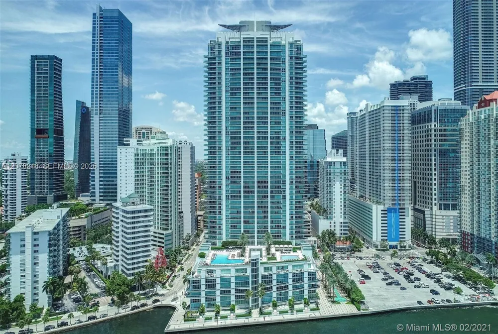 1331 Brickell Bay Dr #208 Miami, FL 33131