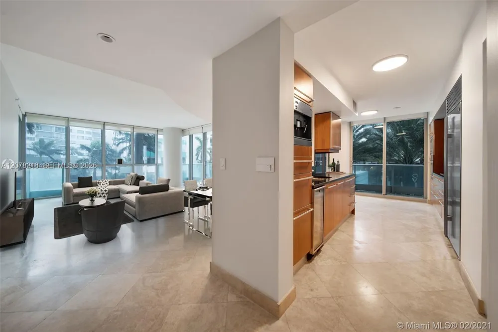 1331 Brickell Bay Dr #208 Miami, FL 33131