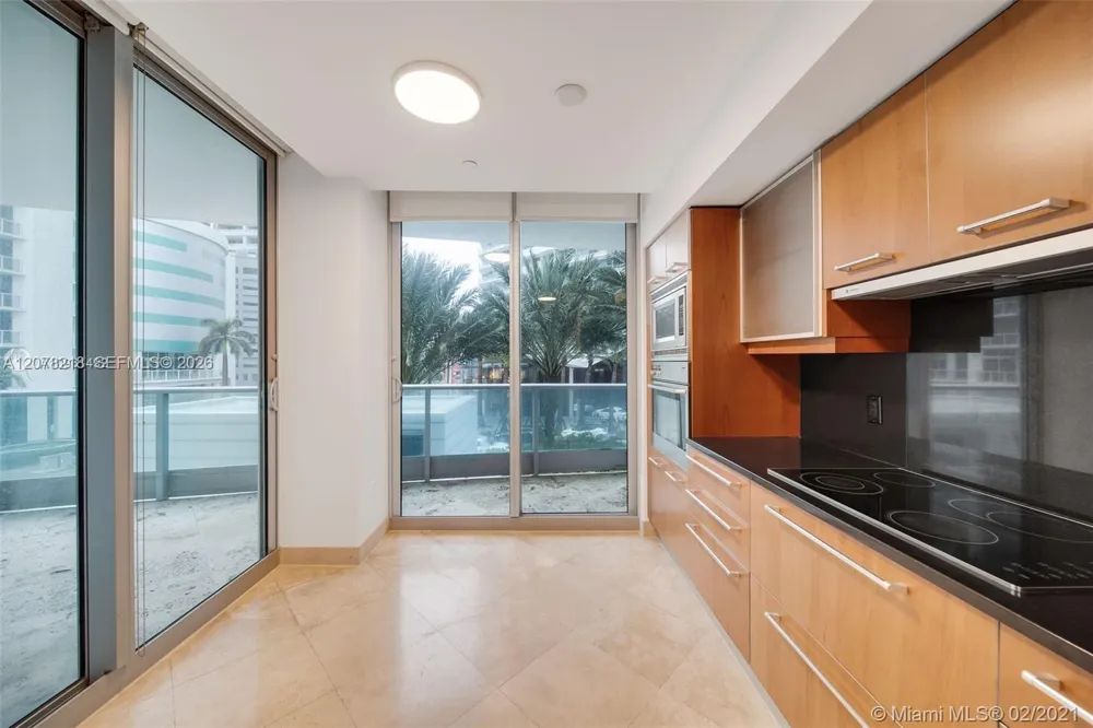 1331 Brickell Bay Dr #208 Miami, FL 33131