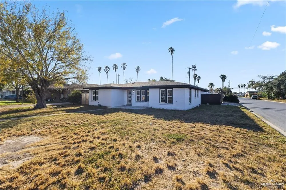 1713 7th Street McAllen, TX 78501