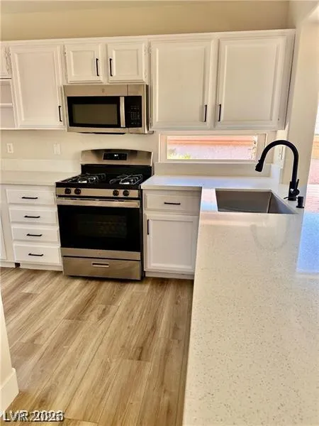 2039 Poppywood Avenue Henderson, NV 89012