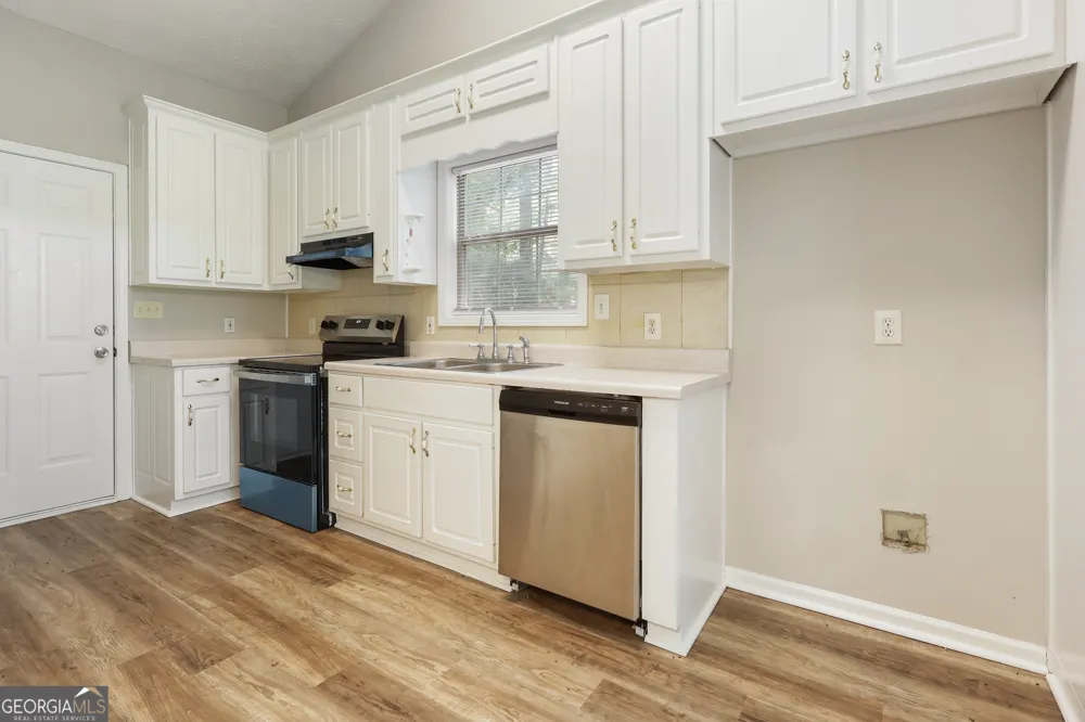 215 Cambridge WAY Covington, GA 30016