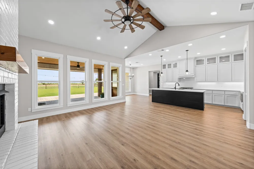 1060 Hackberry Road Salado, TX 76571