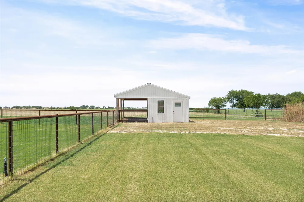 1060 Hackberry Road Salado, TX 76571