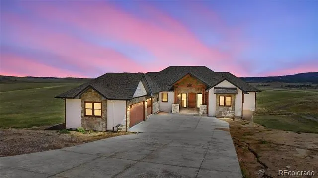 5320 Dual Rey Point Sedalia, CO 80135