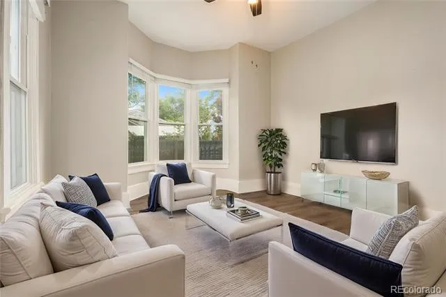 1914 E Monument Street Colorado Springs, CO 80909