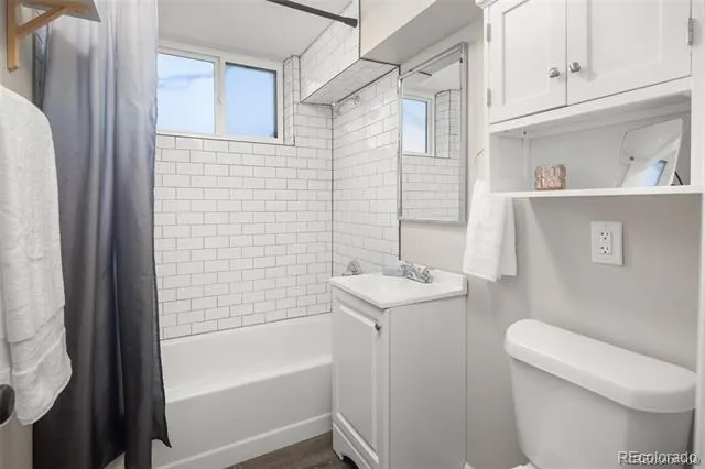 3300 Bellaire Street Denver, CO 80207