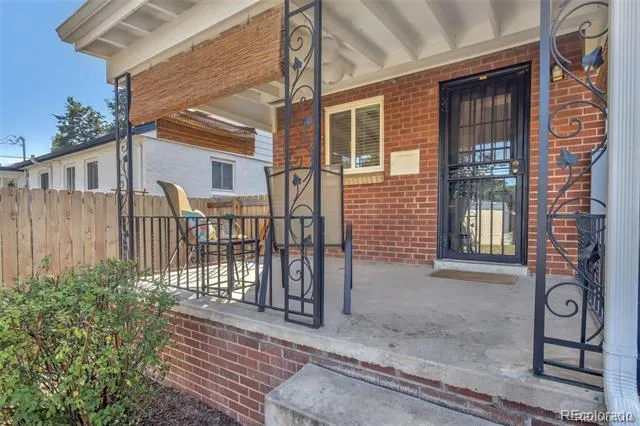 3300 Bellaire Street Denver, CO 80207