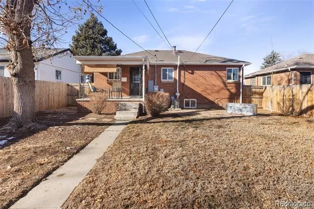 3300 Bellaire Street Denver, CO 80207