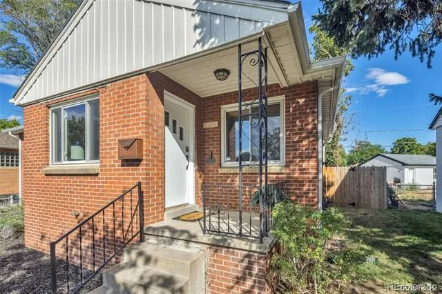 3300 Bellaire Street Denver, CO 80207