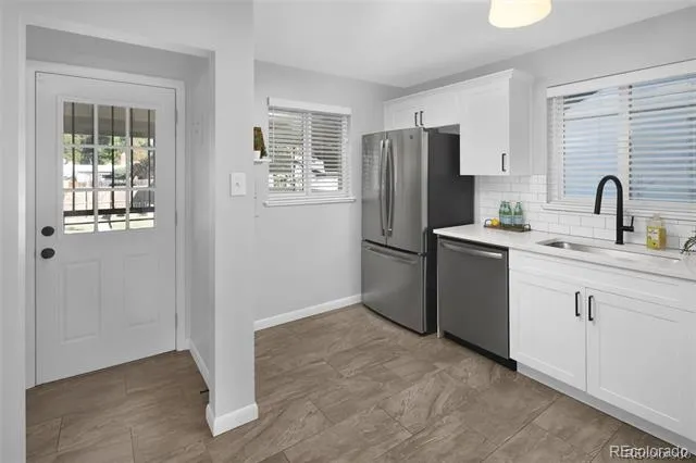 3300 Bellaire Street Denver, CO 80207