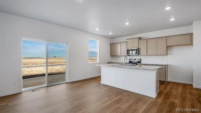 43033 Castle Stuart Street Elizabeth, CO 80107