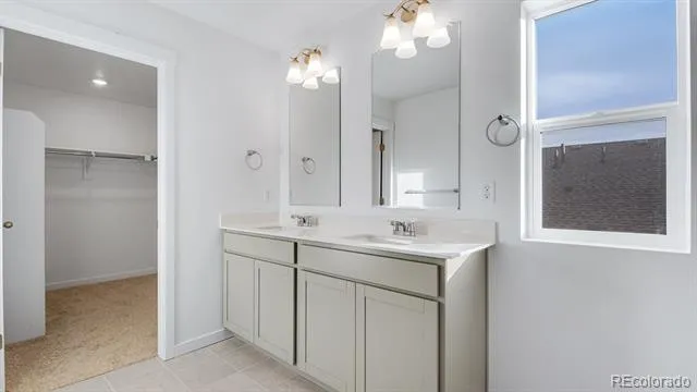 43033 Castle Stuart Street Elizabeth, CO 80107