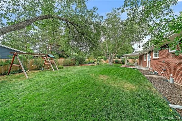 6046 S Valleyview Street Littleton, CO 80120