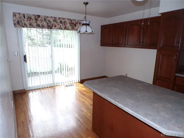 2714 S Xanadu Way Aurora, CO 80014