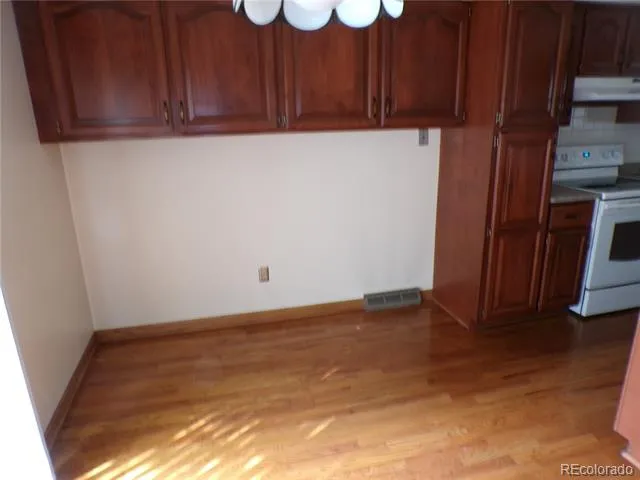 2714 S Xanadu Way Aurora, CO 80014