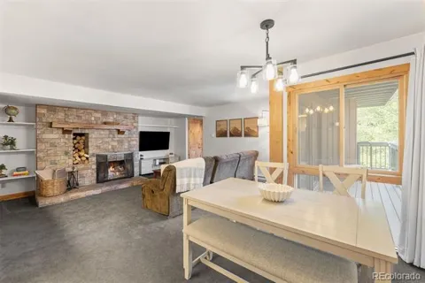 423 Wild Irishman Road #13204