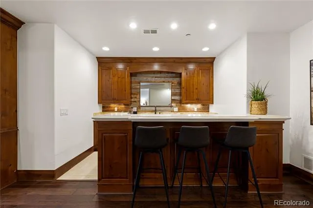 1043 Meteor Place Castle Rock, CO 80108