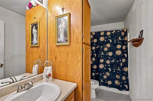 5410 S Shawnee Way Aurora, CO 80015