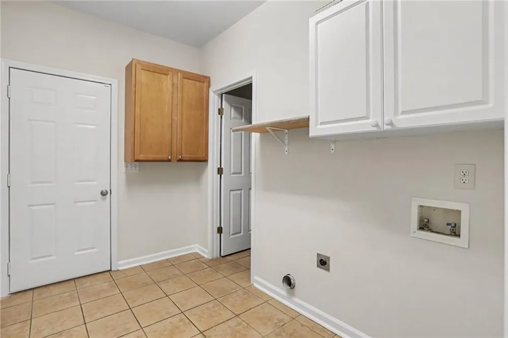 1264 Harvest Lane Hoschton, GA 30548