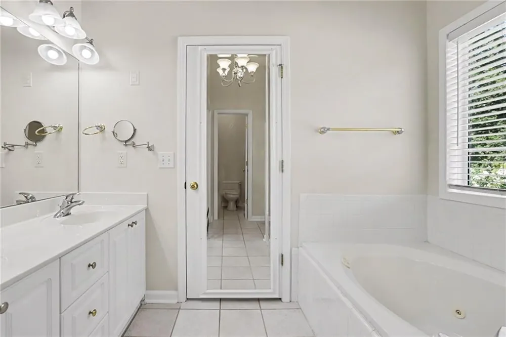 1264 Harvest Lane Hoschton, GA 30548