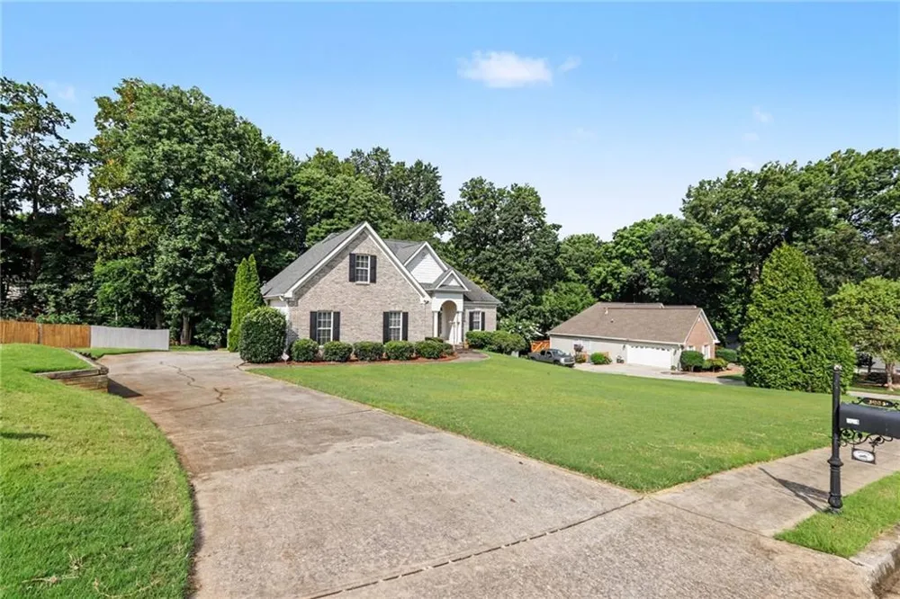 1264 Harvest Lane Hoschton, GA 30548
