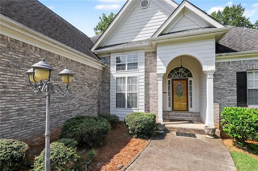 1264 Harvest Lane Hoschton, GA 30548