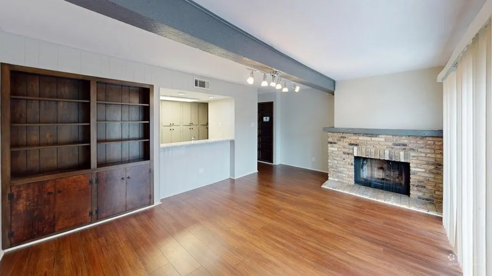 6610 Eastridge Drive #112 Dallas, TX 75231