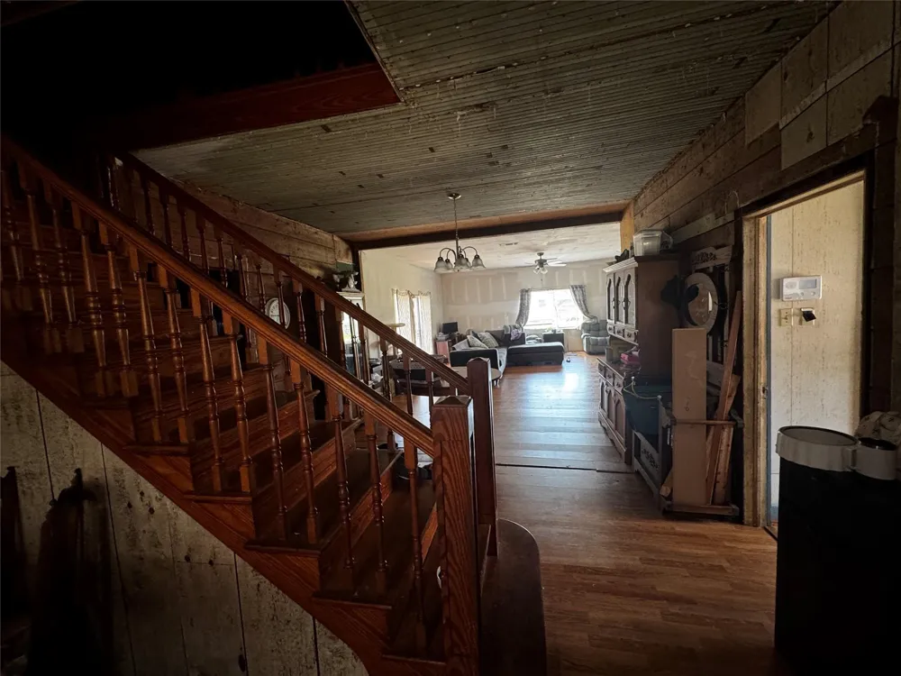 1114 Luling Avenue Nederland, TX 77627