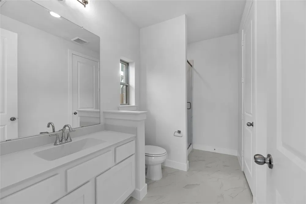 2716 Tamarack Lodge Drive Texas City, TX 77568