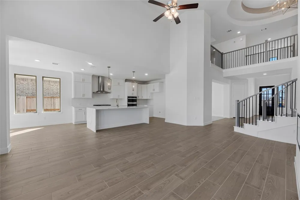 2716 Tamarack Lodge Drive Texas City, TX 77568