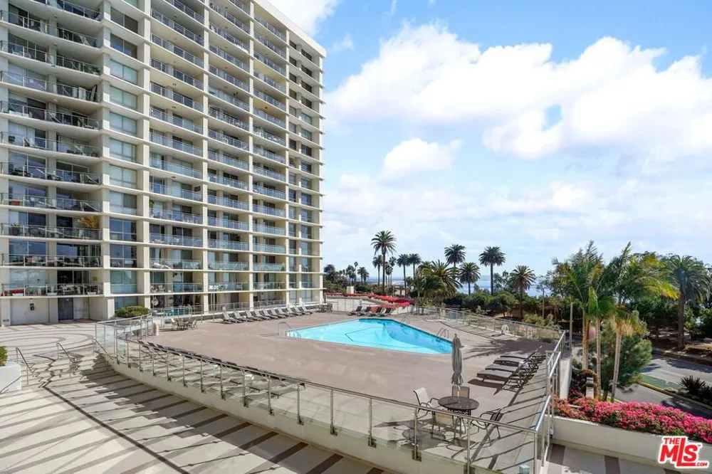 201 Ocean Avenue #1105P Santa Monica, CA 90402