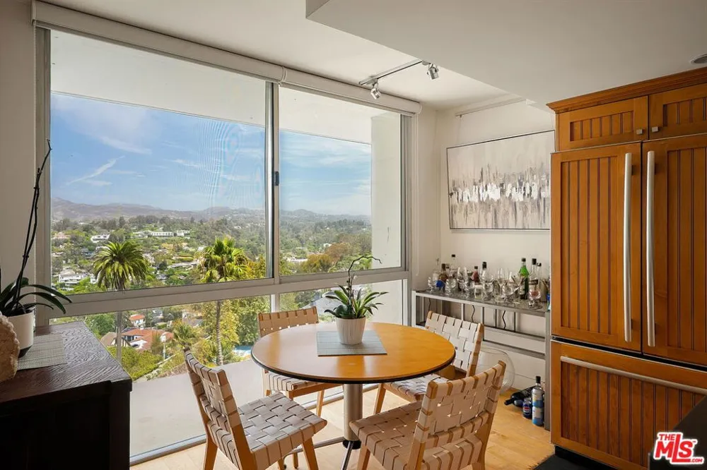 201 Ocean Avenue #1105P Santa Monica, CA 90402