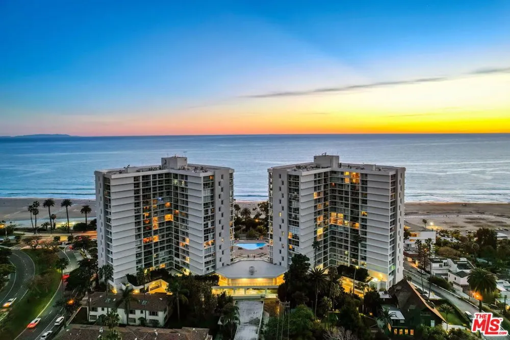 201 Ocean Avenue #1105P Santa Monica, CA 90402