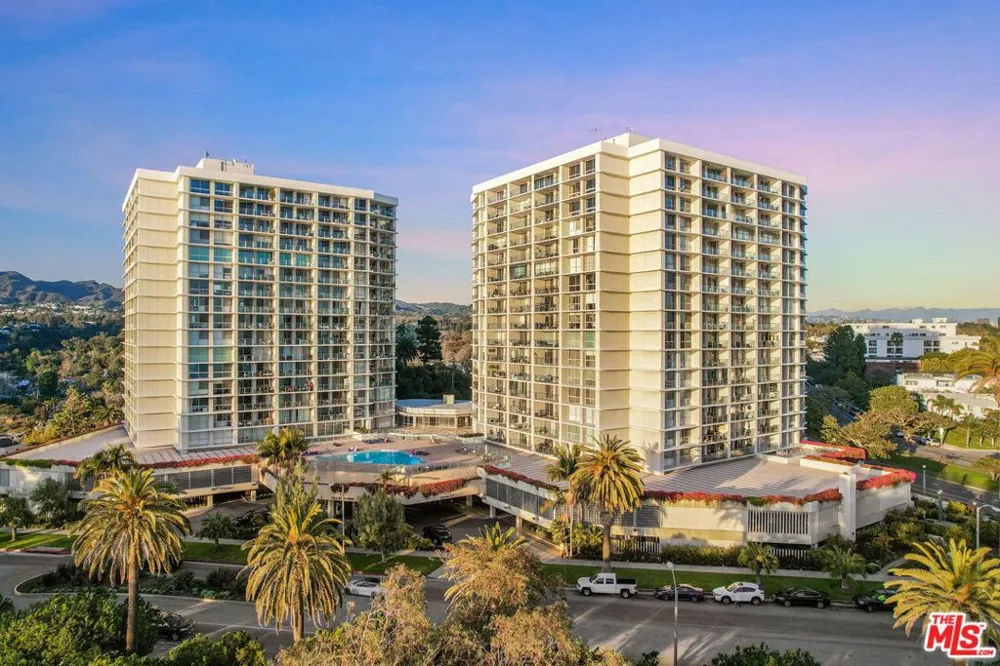201 Ocean Avenue #1105P Santa Monica, CA 90402