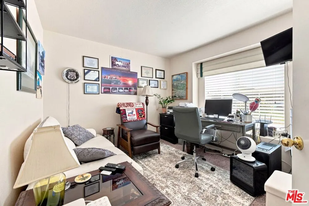 2462 Lancewood Avenue Rialto, CA 92377