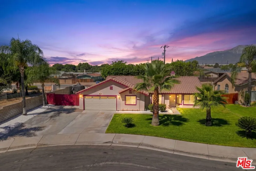 2462 Lancewood Avenue Rialto, CA 92377