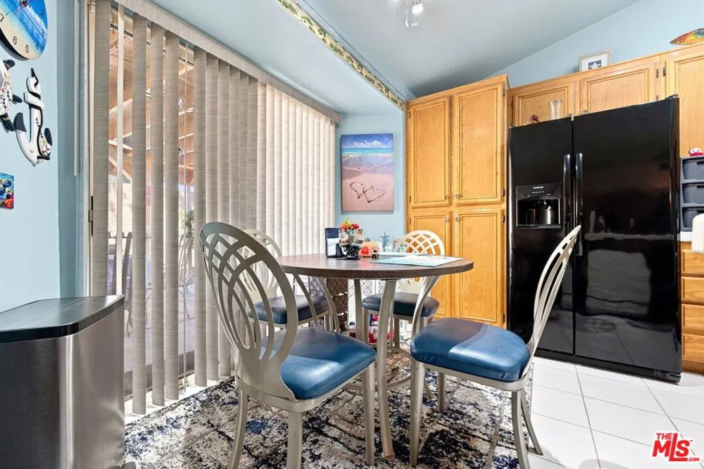 2462 Lancewood Avenue Rialto, CA 92377