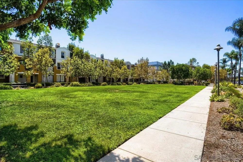 8756 Concourse Ct. San Diego, CA 92123