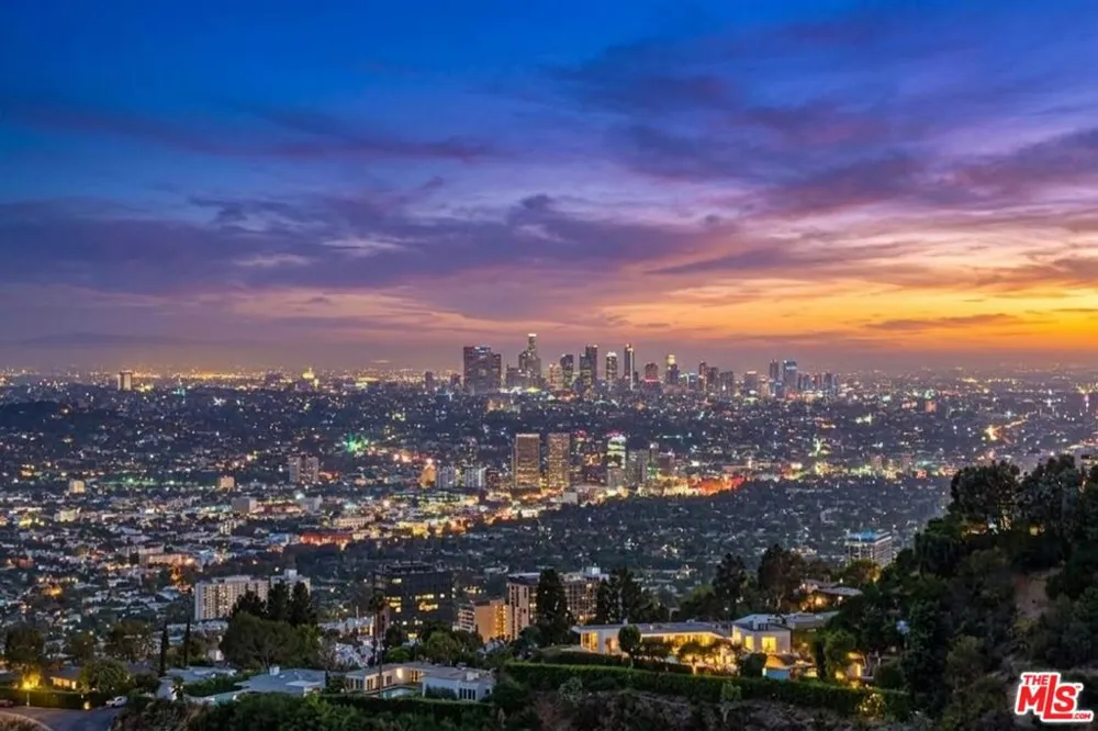 1501 Viewsite Terrace Los Angeles, CA 90069