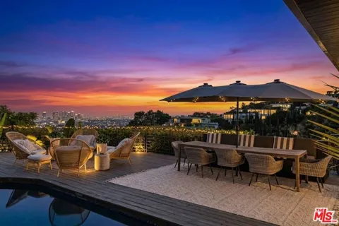 1501 Viewsite Terrace