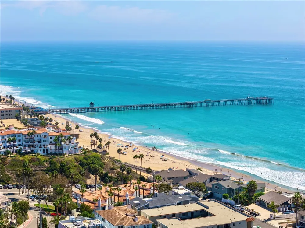244 W Mariposa #A San Clemente, CA 92672