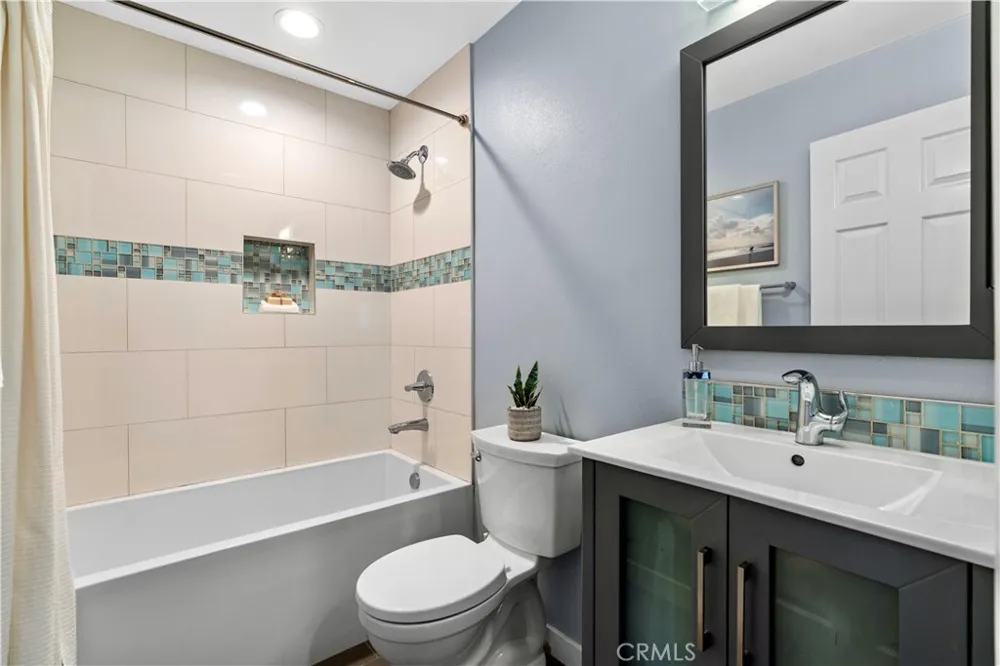 244 W Mariposa #A San Clemente, CA 92672