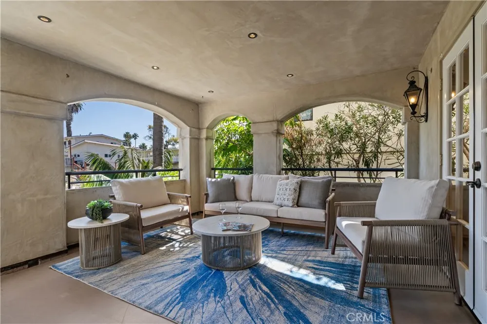 244 W Mariposa #A San Clemente, CA 92672