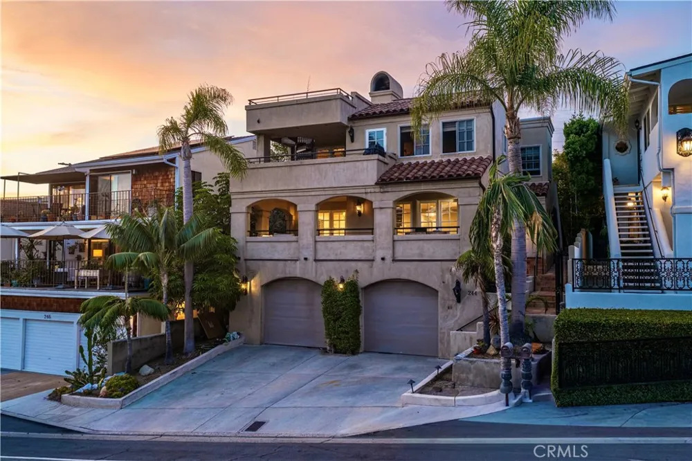 244 W Mariposa #A San Clemente, CA 92672
