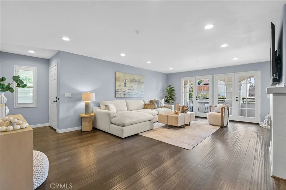 244 W Mariposa #A San Clemente, CA 92672
